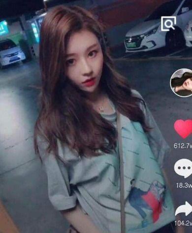 抖音网红黑料吃瓜群,吃瓜群背后的真相与争议